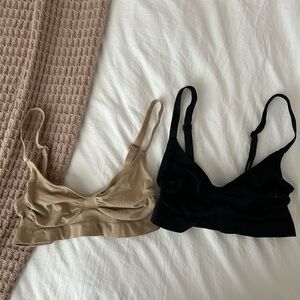 SKIMS SEAMLESS SCULPT Black and Tan Women's Bralette Set